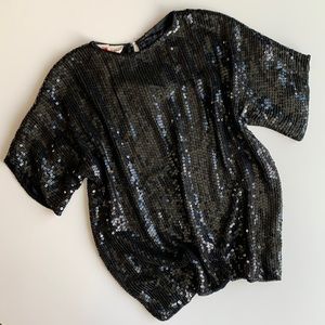 Vintage Scarlet Rage black sequined short sleeve top size S/M